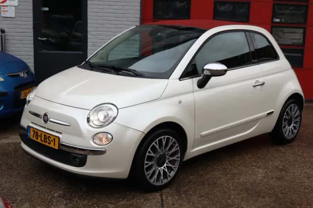 Fiat 500C (2010) thumbnail 1