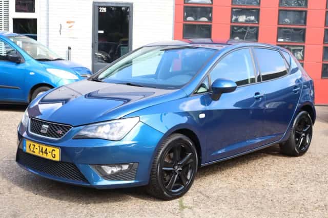 SEAT Ibiza (2017) thumbnail 1