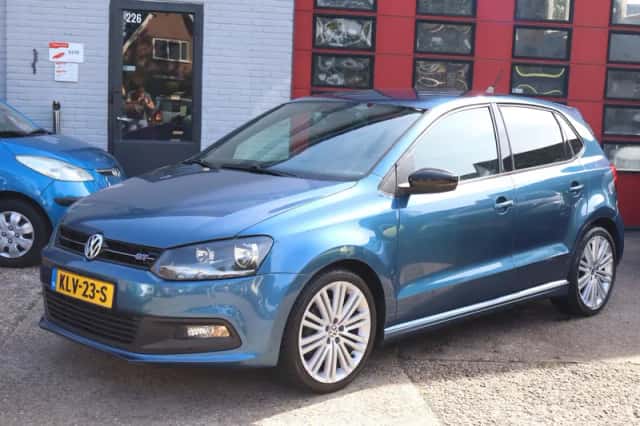 Volkswagen Polo (2013) thumbnail 1