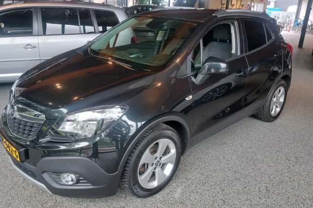 Opel Mokka (2015) thumbnail 2