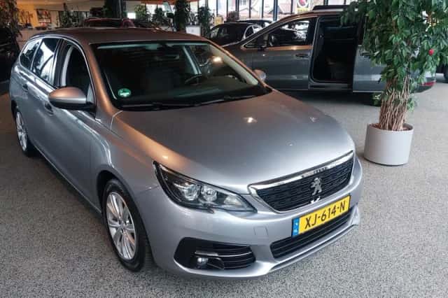 Peugeot 308 (2018) thumbnail 4