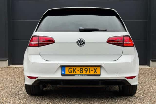 Volkswagen Golf (2014) thumbnail 5