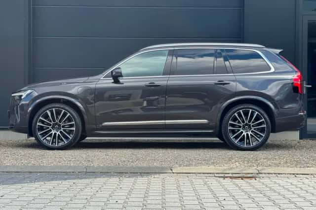 Volvo XC90 (2026) thumbnail 2