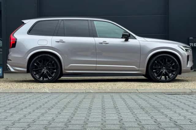 Volvo XC90 (2026) thumbnail 2