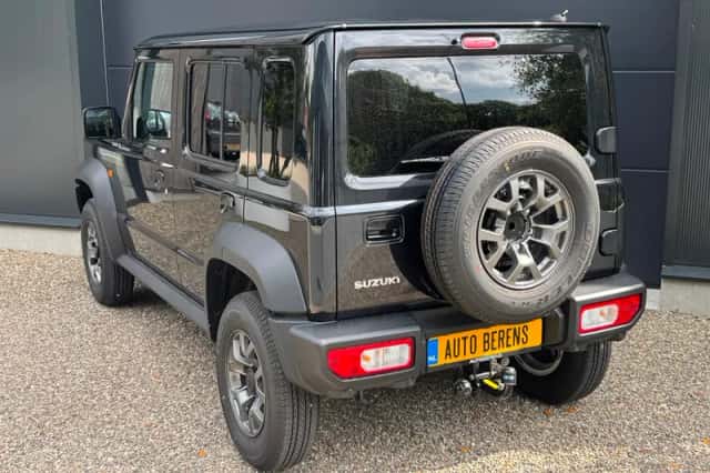 Suzuki Jimny (2026) thumbnail 4