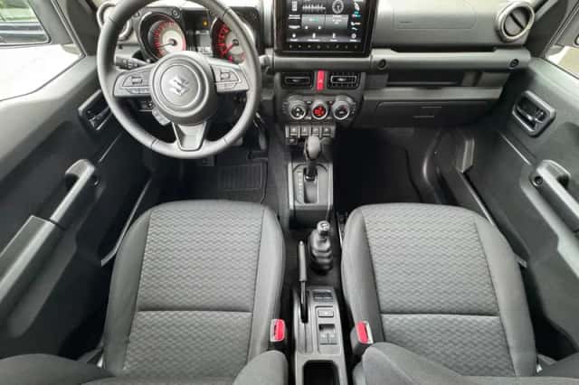Suzuki Jimny (2026) thumbnail 5