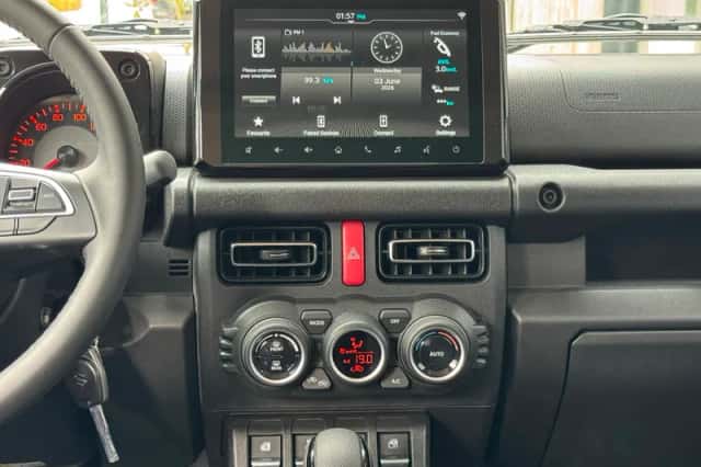 Suzuki Jimny (2026) thumbnail 5