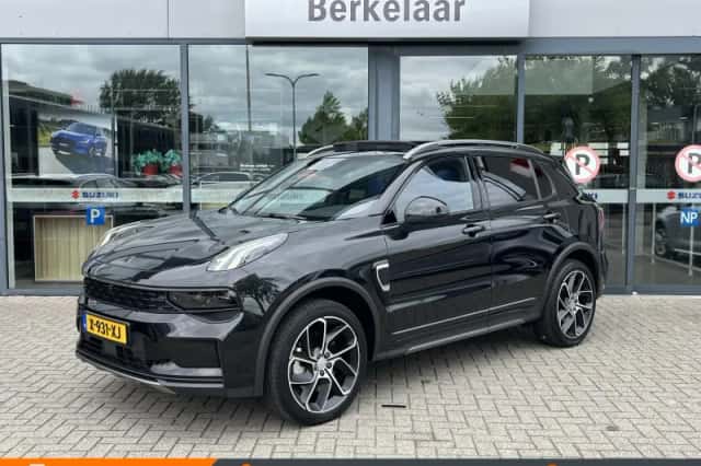 Lynk & Co 01 (2024) thumbnail 1