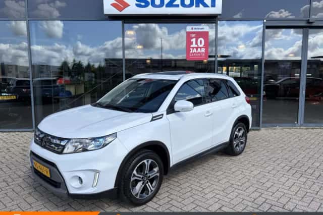Suzuki Vitara (2017) thumbnail 1