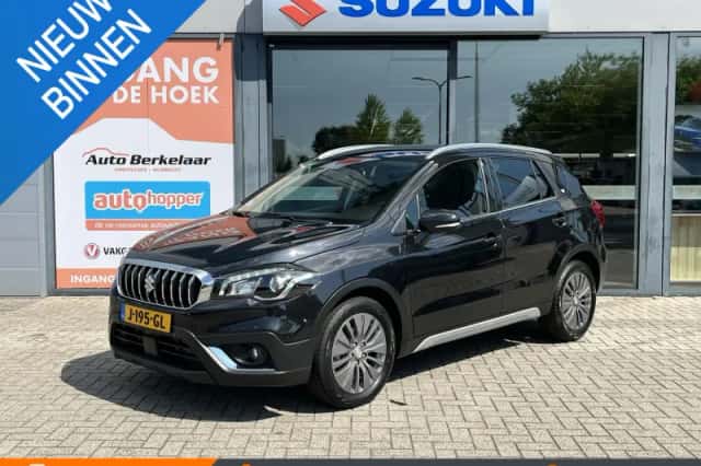 Suzuki S-Cross (2020) thumbnail 1