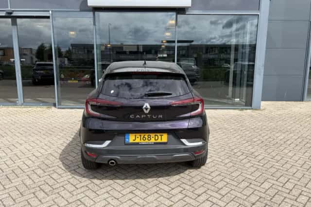 Renault Captur (2020) thumbnail 3