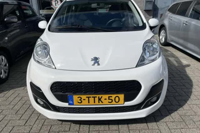 Peugeot 107 (2014) thumbnail 6