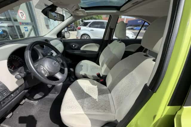 Nissan Micra (2011) thumbnail 6