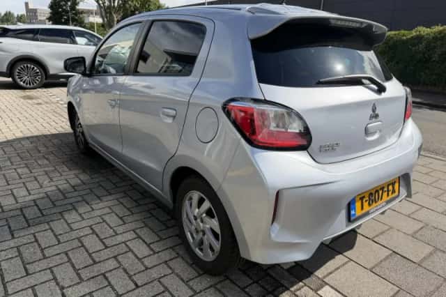 Mitsubishi Space Star (2023) thumbnail 4