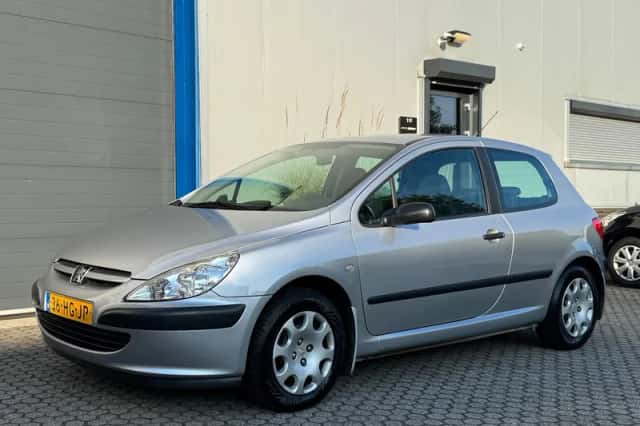 Peugeot 307 (2001) thumbnail 5