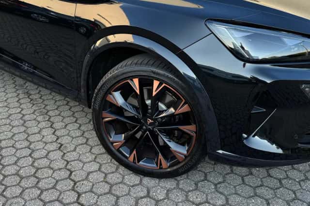 CUPRA Formentor (2024) thumbnail 6