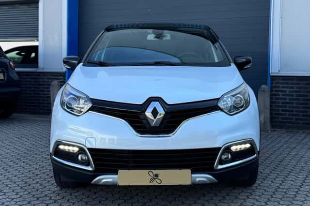 Renault Captur (2017) thumbnail 4