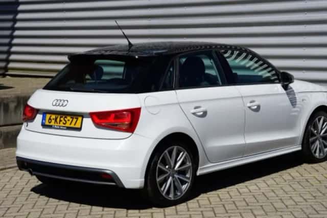 Audi A1 (2013) thumbnail 2