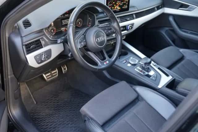 Audi A4 (2016) thumbnail 3
