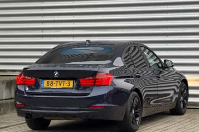 BMW 3-Serie (2012) thumbnail 2