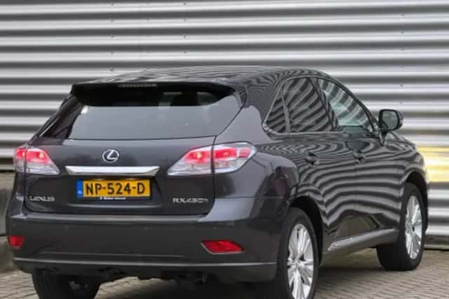 Lexus RX (2011) thumbnail 2