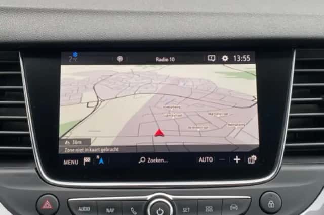 Opel Grandland (2018) thumbnail 4