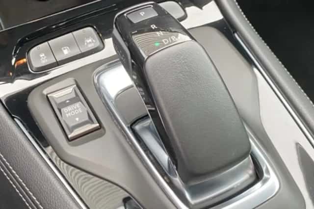 Opel Grandland (2022) thumbnail 4