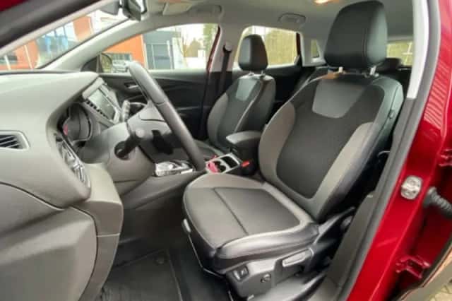 Opel Grandland (2022) thumbnail 5