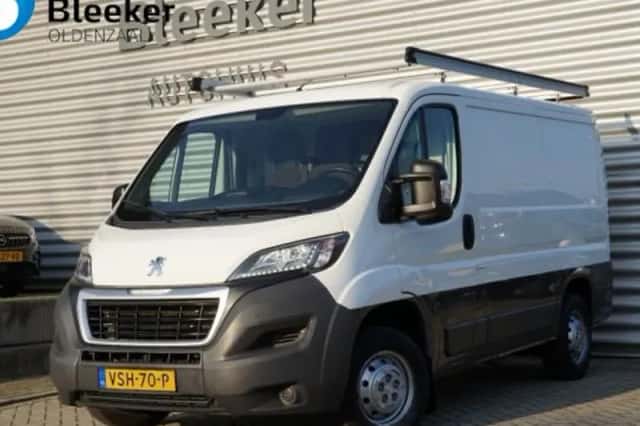 Peugeot Boxer (2016) thumbnail 1
