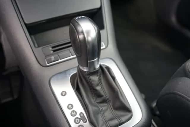 Volkswagen Golf (2012) thumbnail 5