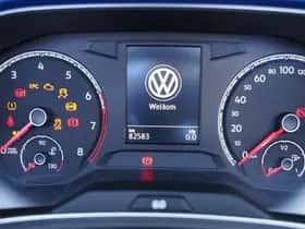 Volkswagen T-Roc (2021) thumbnail 12