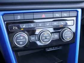 Volkswagen T-Roc (2021) thumbnail 20