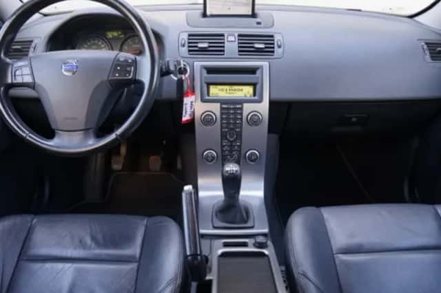Volvo S40 (2009) thumbnail 4