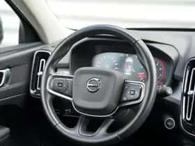 Volvo XC40 (2020) thumbnail 10