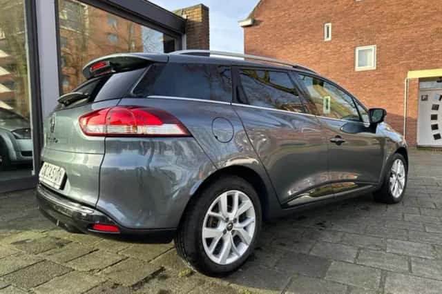 Renault Clio (2019) thumbnail 6