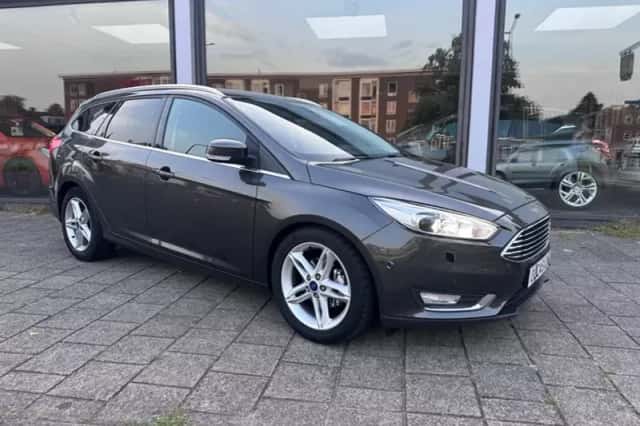 Ford Focus (2018) thumbnail 2
