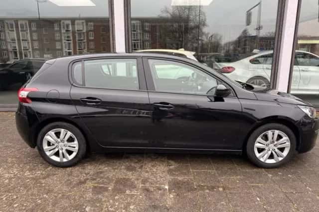Peugeot 308 (2014) thumbnail 2