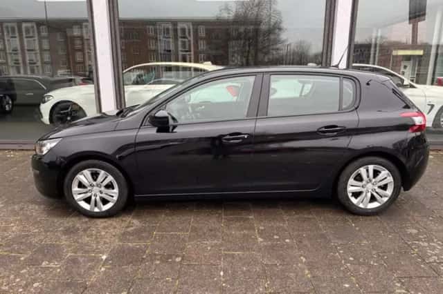 Peugeot 308 (2014) thumbnail 3