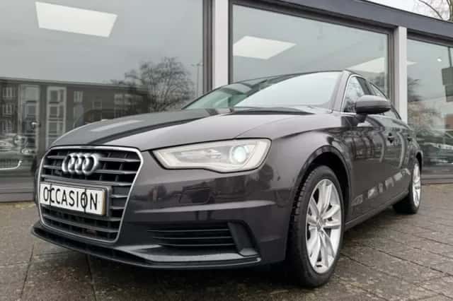 Audi A3 (2014) thumbnail 5