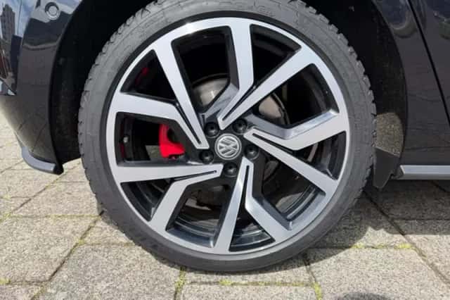 Volkswagen Polo (2019) thumbnail 6