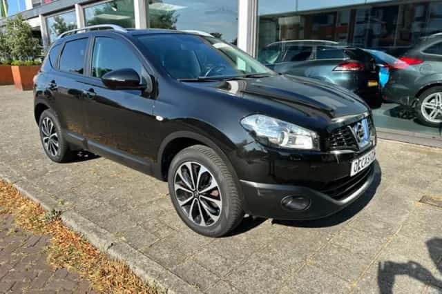 Nissan Qashqai (2012) thumbnail 1