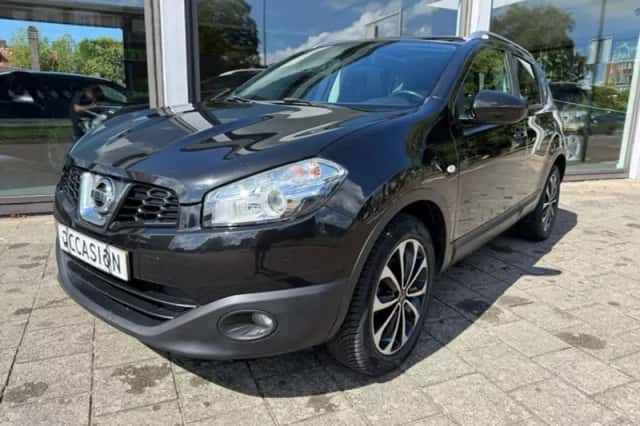 Nissan Qashqai (2012) thumbnail 2