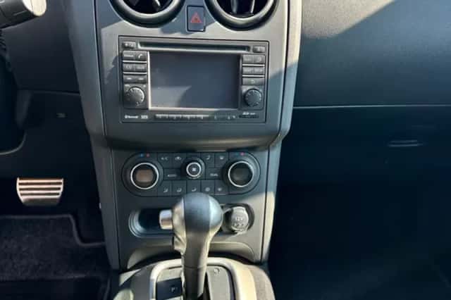 Nissan Qashqai (2012) thumbnail 6
