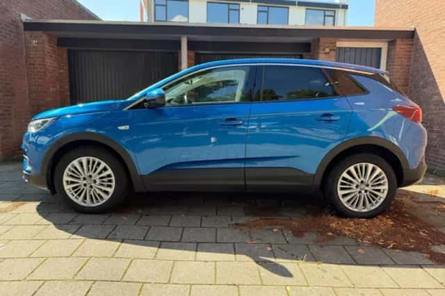 Opel Grandland X (2018) thumbnail 4