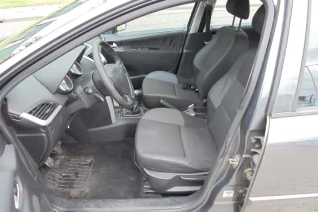Peugeot 207 (2012) thumbnail 6