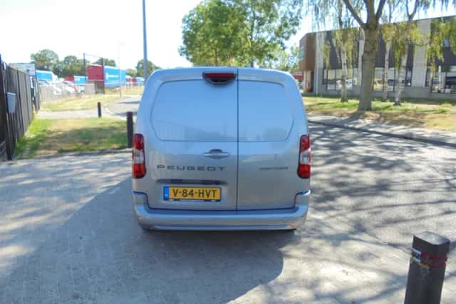 Peugeot Partner (2024) thumbnail 4
