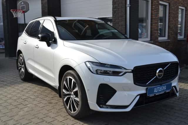 Volvo XC60 (2023) thumbnail 5