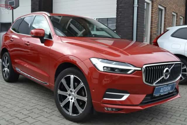 Volvo XC60 (2018) thumbnail 1