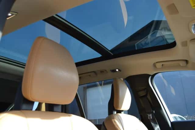 Volvo XC90 (2015) thumbnail 5