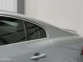 Volvo S60 (2013) thumbnail 31